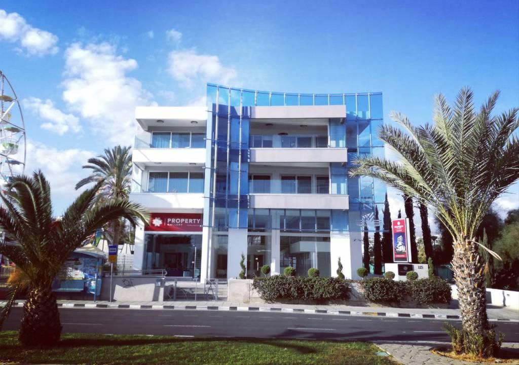 Zephyr Residences Shop 1