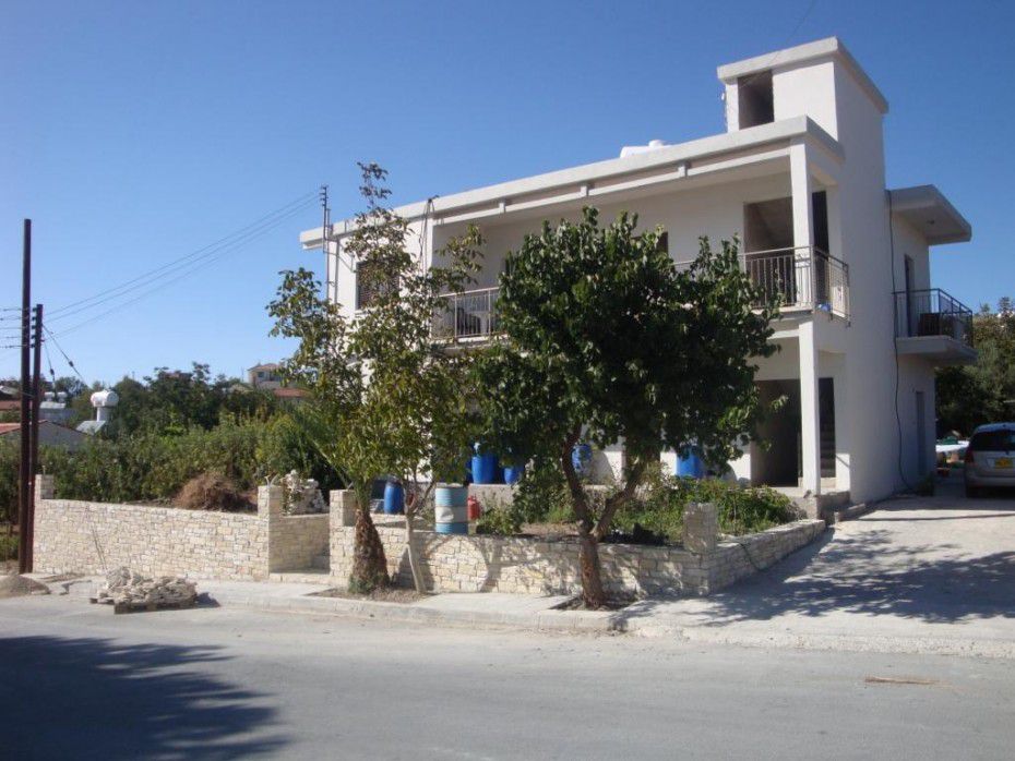 Detached Villa in Statos, Agios Fotios